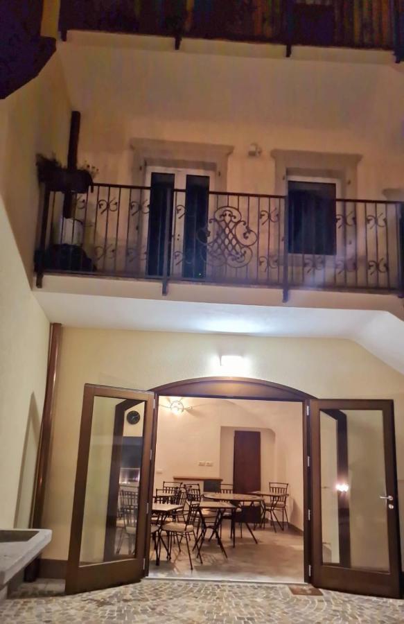 Sentieri Del Garda Bed & Breakfast Арко Екстериор снимка