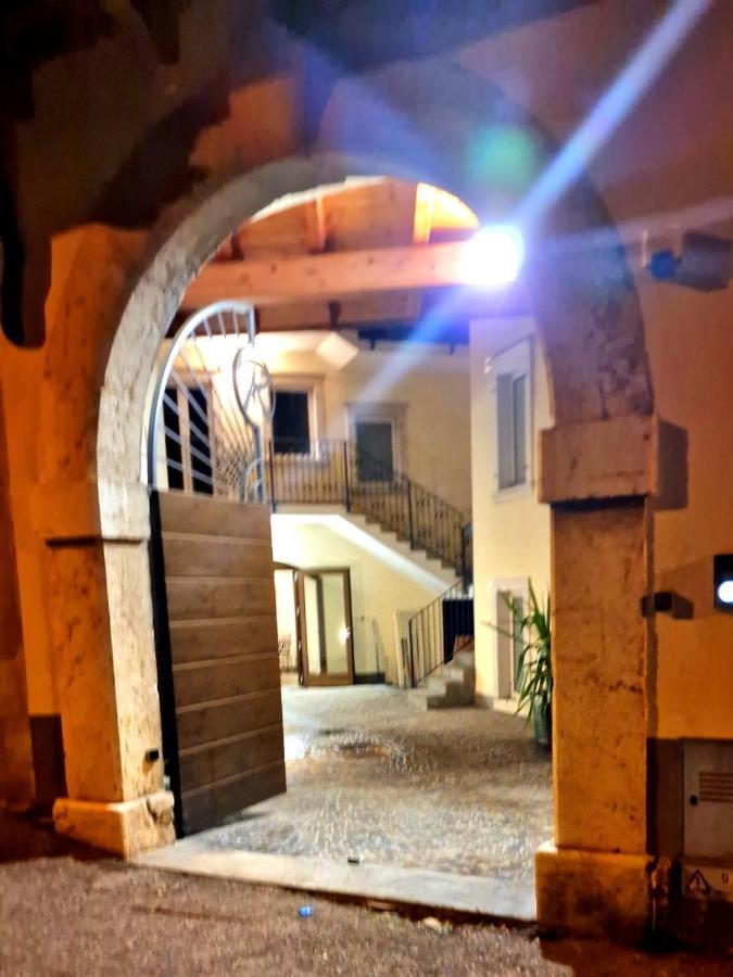 Sentieri Del Garda Bed & Breakfast Арко Екстериор снимка