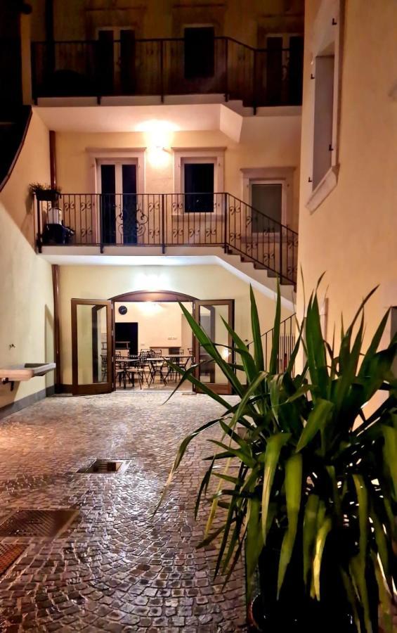 Sentieri Del Garda Bed & Breakfast Арко Екстериор снимка