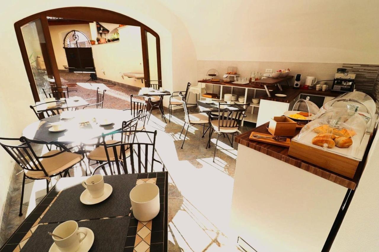 Sentieri Del Garda Bed & Breakfast Арко Екстериор снимка